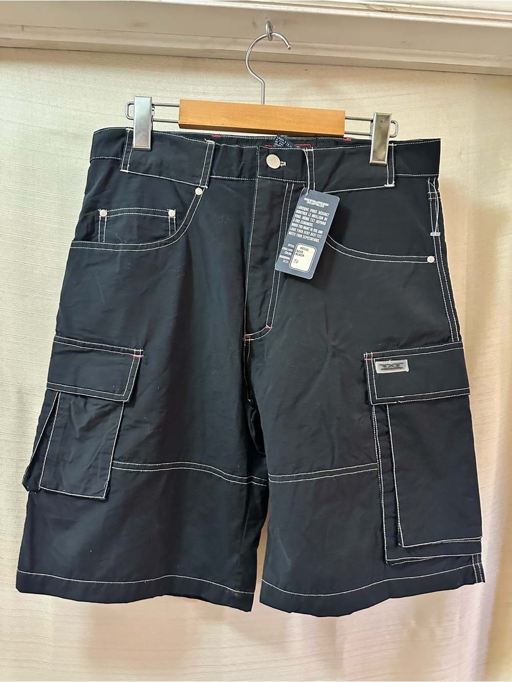 TXT Y2K Black Cargo Utility Shorts Men’s Tag 31 Straight Fit Deadstock Vintage